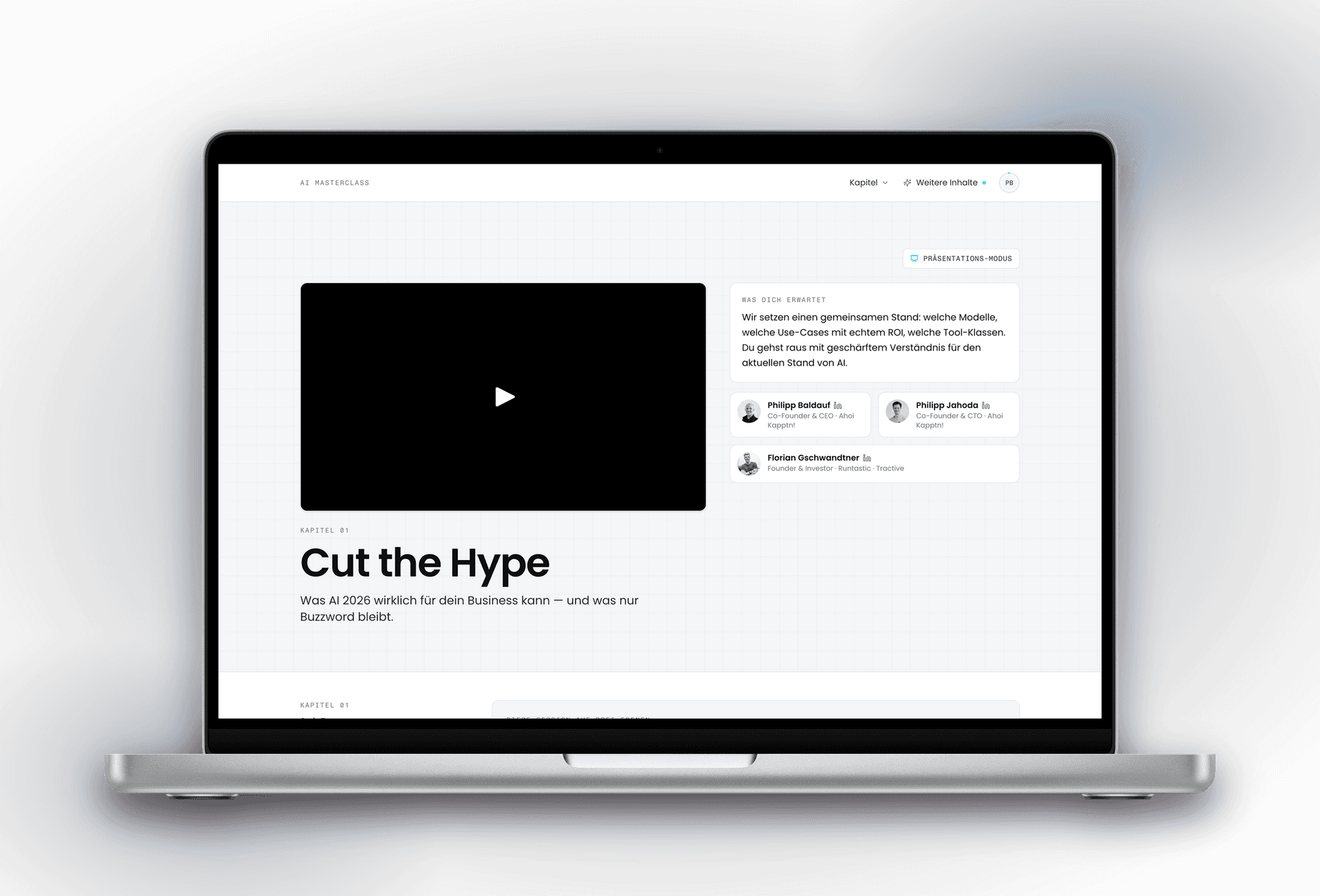 Kapitel 1 der AI Masterclass im Kursbereich auf einem MacBook Pro: Videoplayer, die Trainer und die Beschreibung, worum es in der Session geht